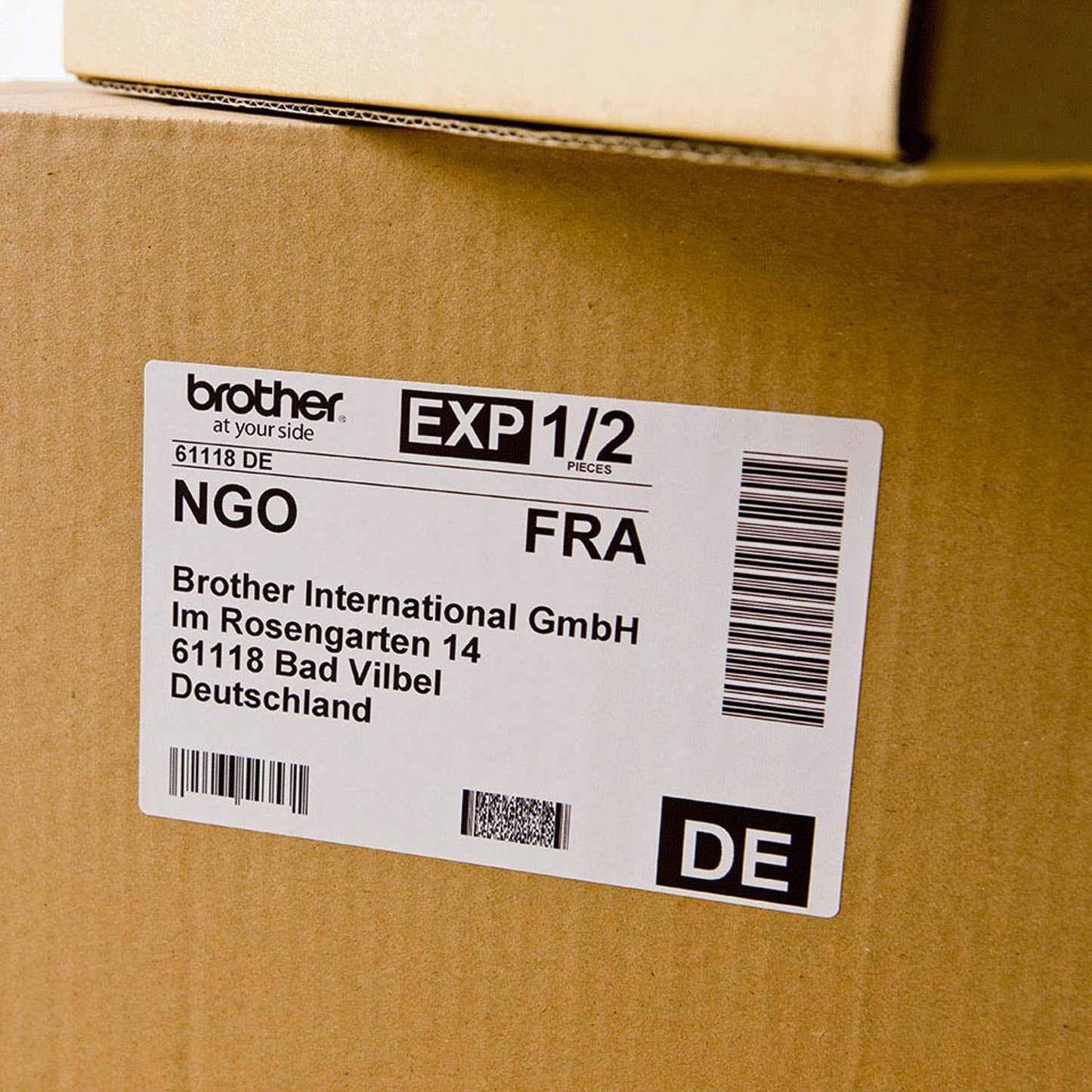 brother Etikettenrolle für Etikettendrucker weiß, 62,0 x 100,0 mm, 1 x 300 Etiketten | DK11202 | 1 Pack = 300 Etiketten