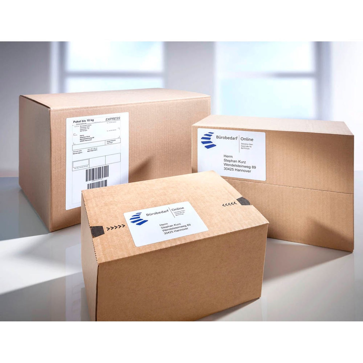 AVERY Zweckform Versandetiketten weiß 199,6 x 143,5 mm | 8018-300 | 1 Pack = 300 Blatt