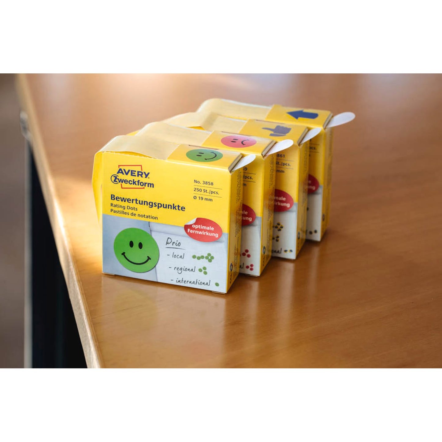 AVERY Zweckform Bewertungspunkte Gesicht, rot, 250 Etiketten | 3859 | 1 Rolle = 250 St.