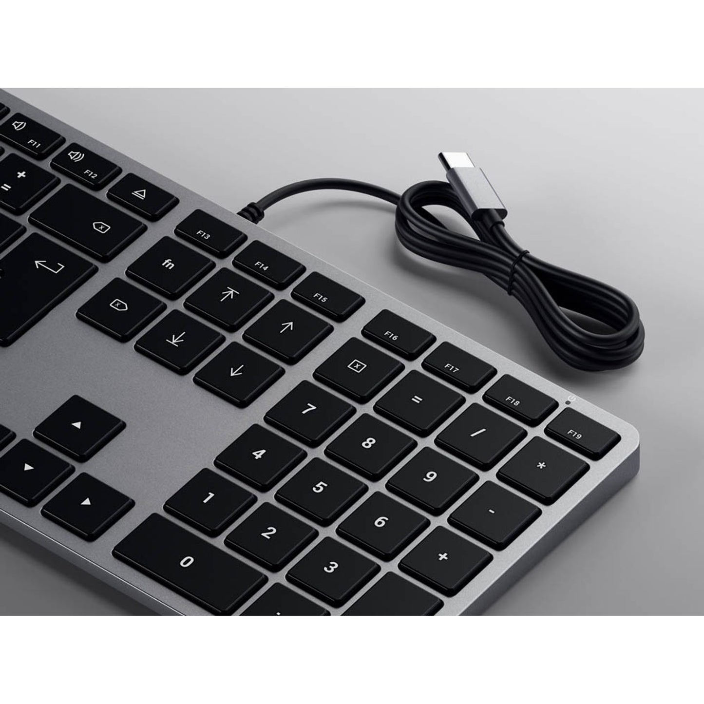 SATECHI SLIM W3 Tastatur kabelgebunden grau, silber | ST-UCSW3M-DE