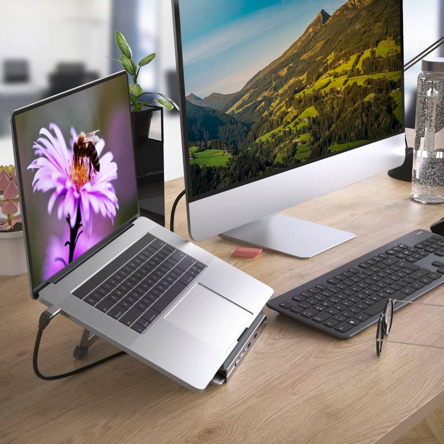 hama Dockingstation mit Notebook-Ständer Connect2Office Stand | 200139