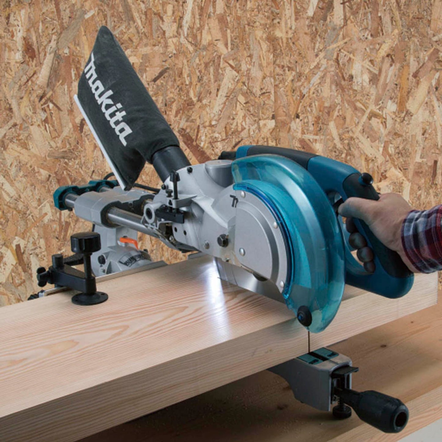makita Kappsäge | LS0815FLN