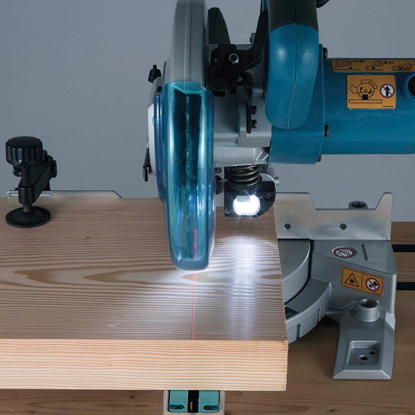 makita Kappsäge | LS0815FLN