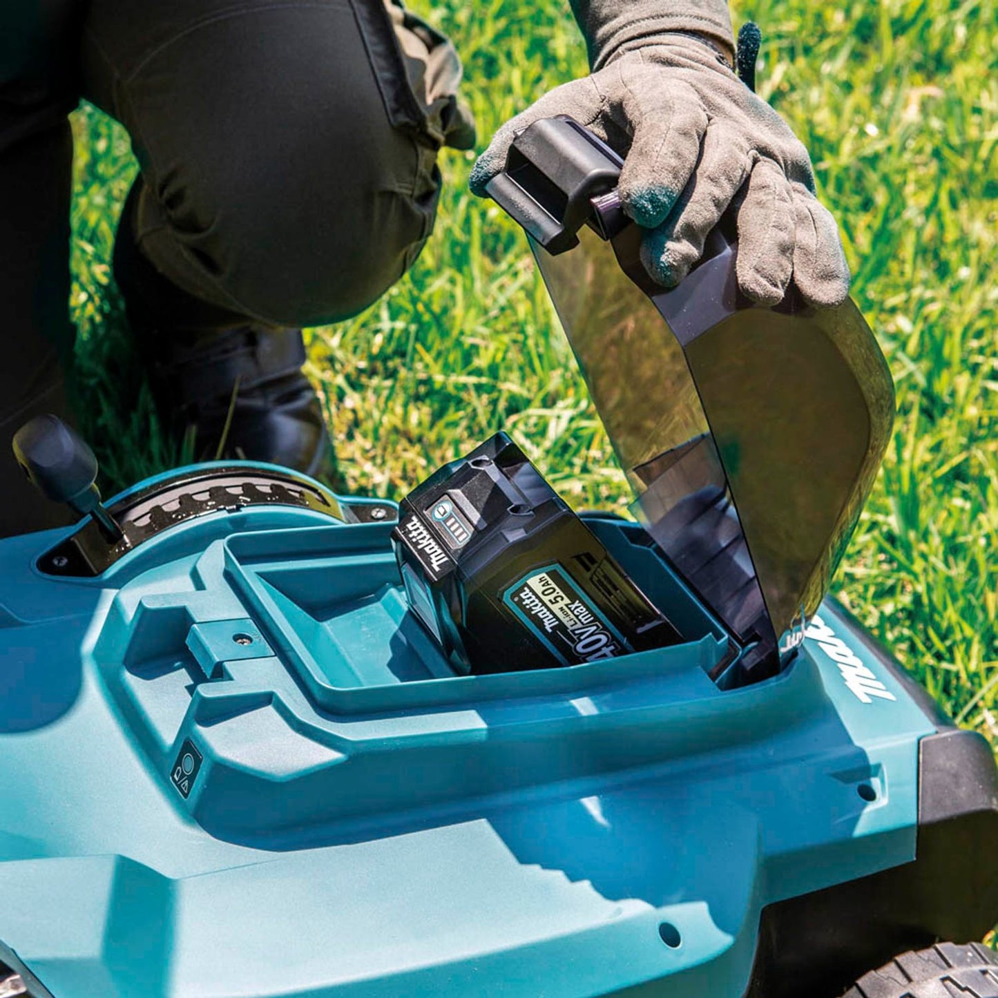 makita Akku-Rasenmäher 40,0 V max. für bis zu 830,0 m², ohne Akku | LM004GZ