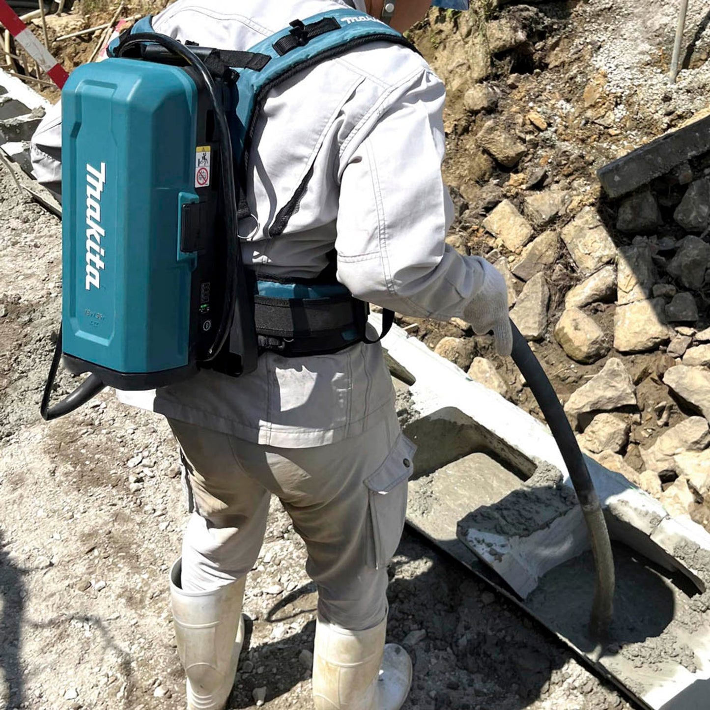 makita Akku-Betonverdichter 36,0 V, ohne Akku | VR001CZ
