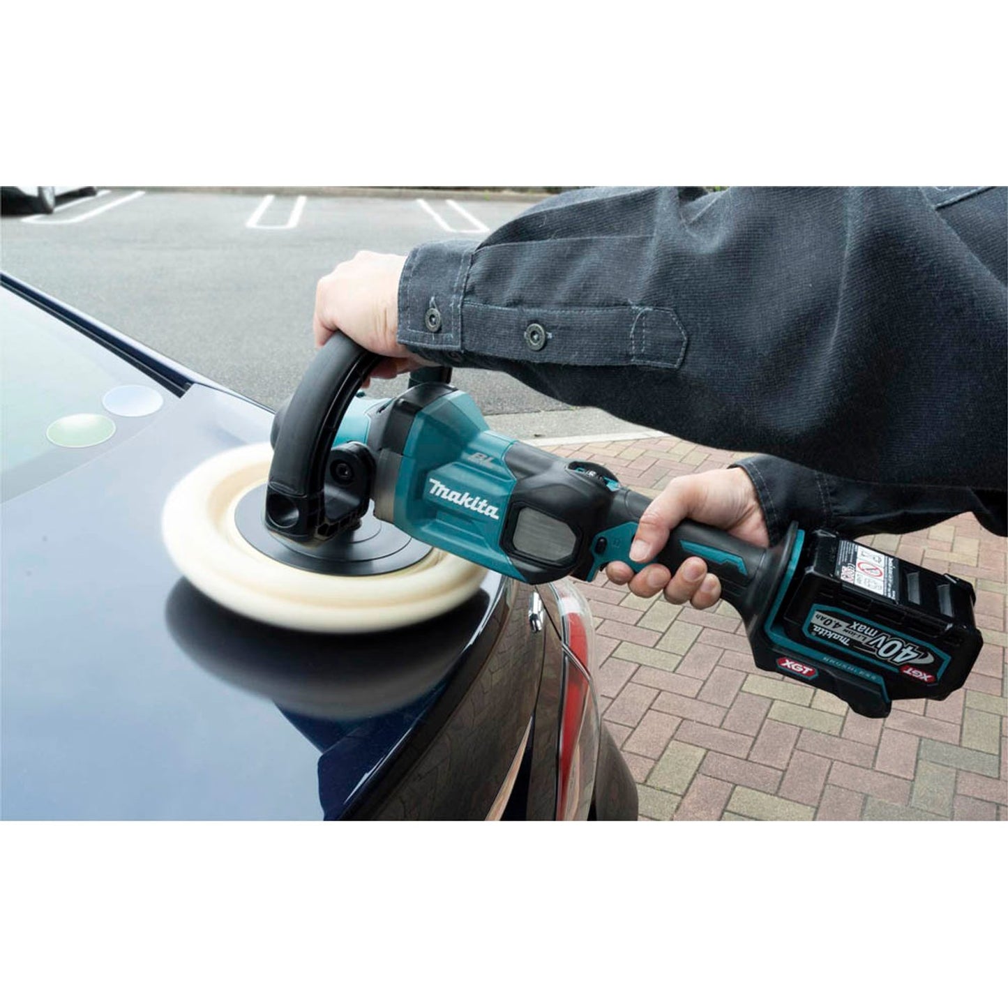makita Akku-Poliermaschine 600-2200 /min-1, 40,0 V max., ohne Akku | PV001GZ
