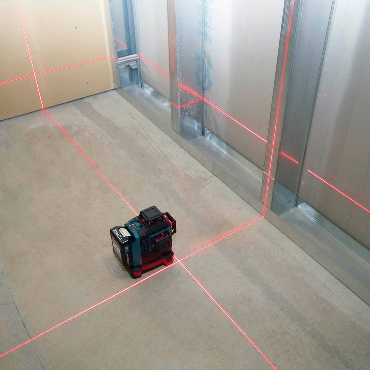 makita Akku-Multilinienlaser 12,0 V, ohne Akku | SK700D