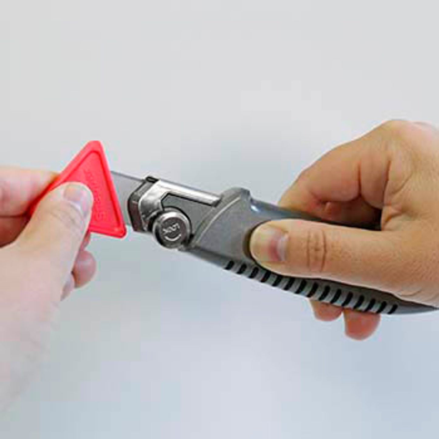 NT L-2000RP Cuttermesser silber 18 mm | H1310576