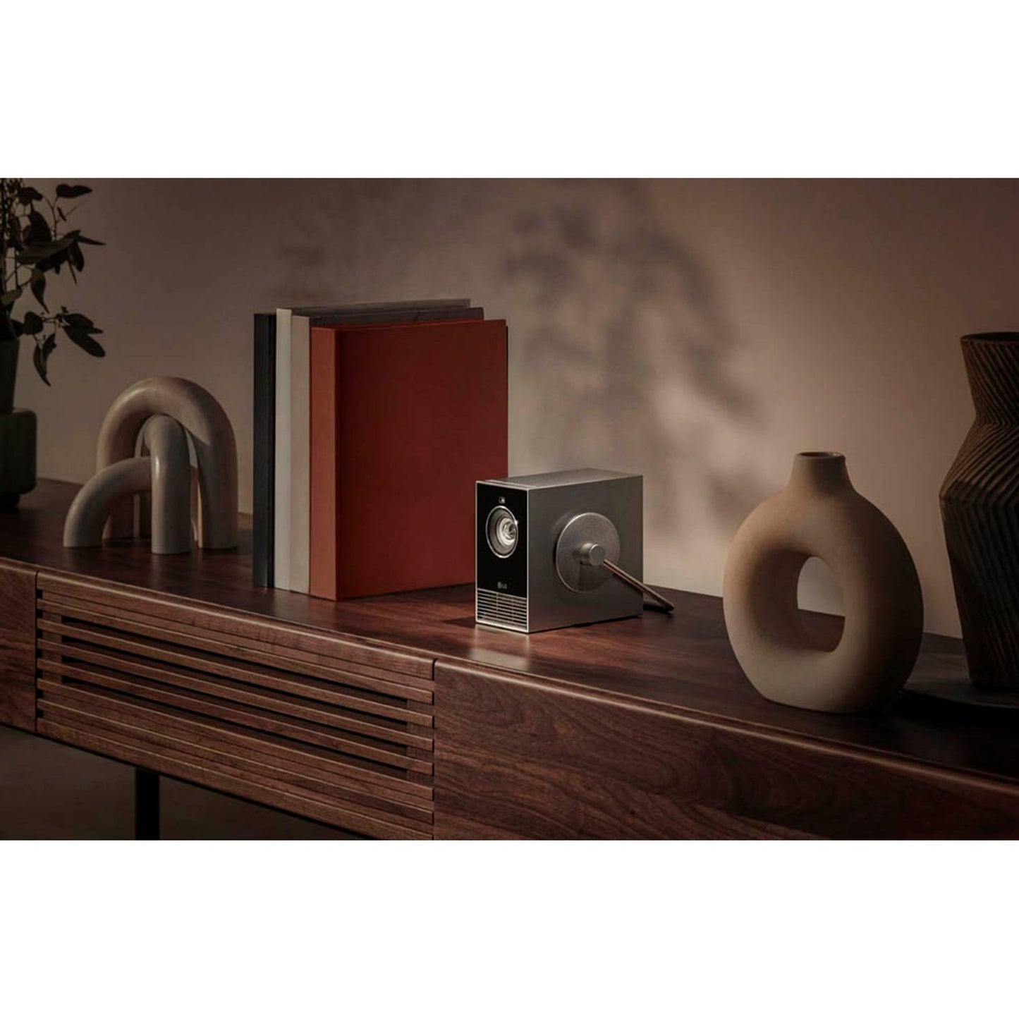 LG , Laser Mini-Beamer, 500 ANSI-Lumen | HU710PB