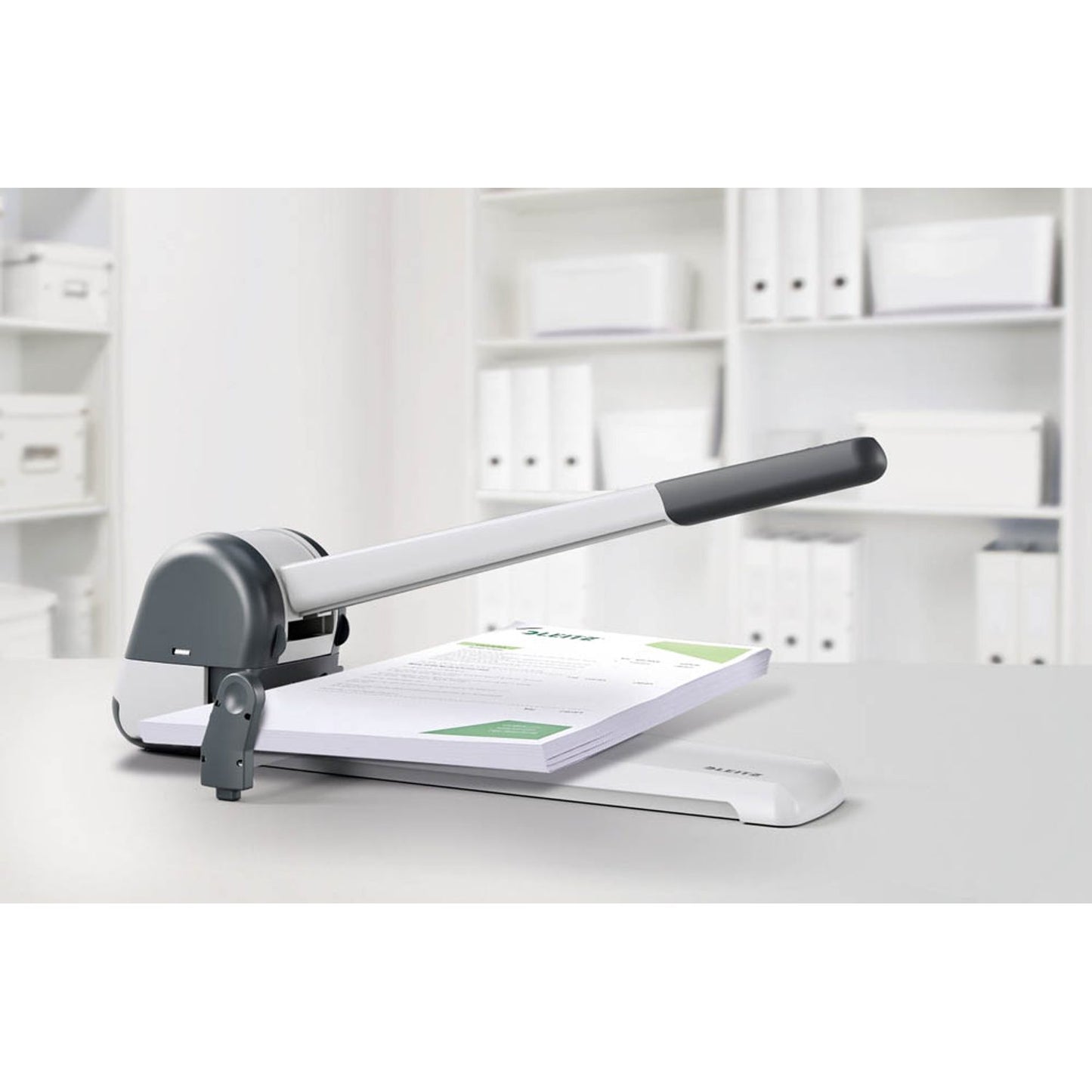 LEITZ Registraturlocher 5182 grau | 51820084