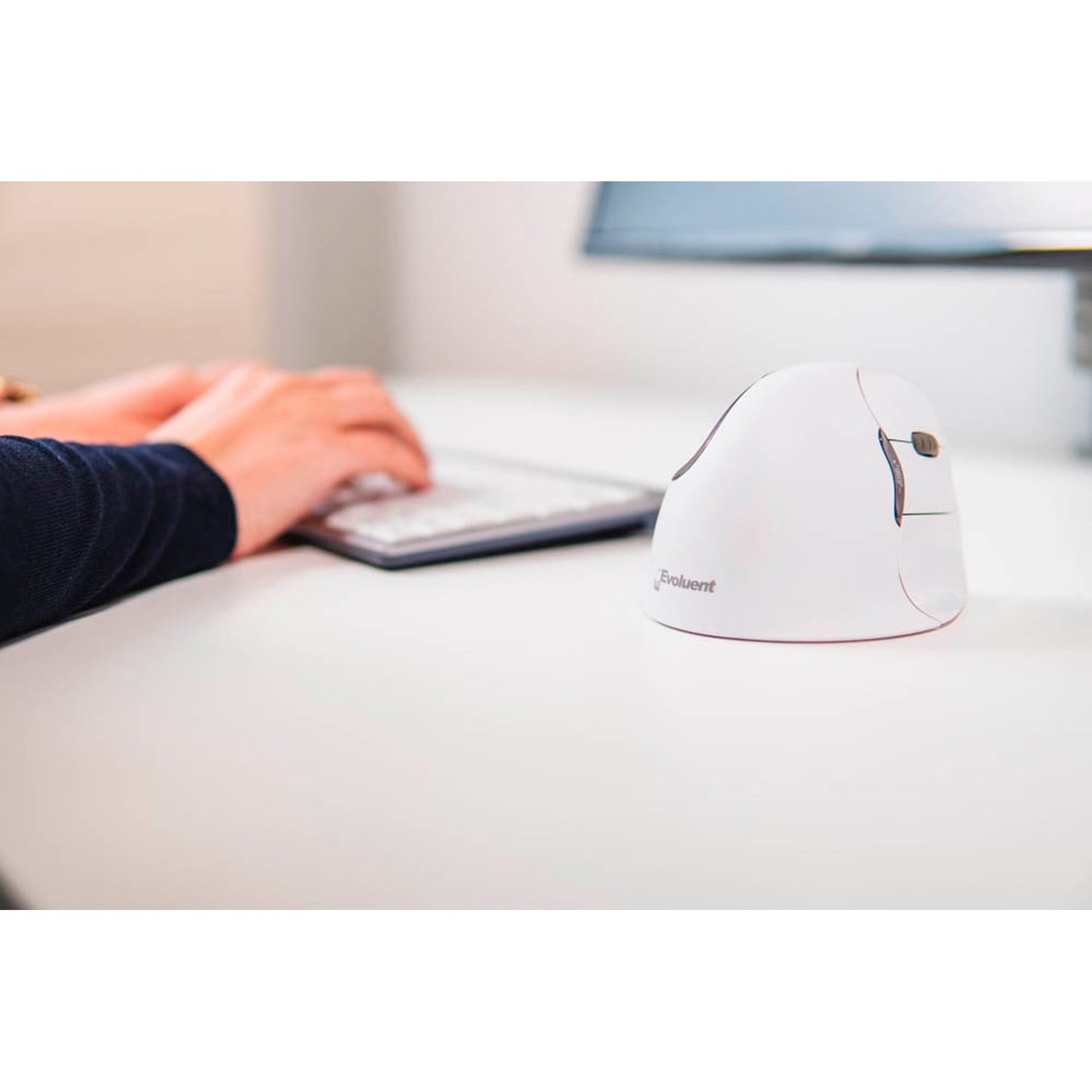 BAKKER ELKHUIZEN Evoluent 4 Bluetooth Maus ergonomisch kabellos weiß | BNEEVR4WB