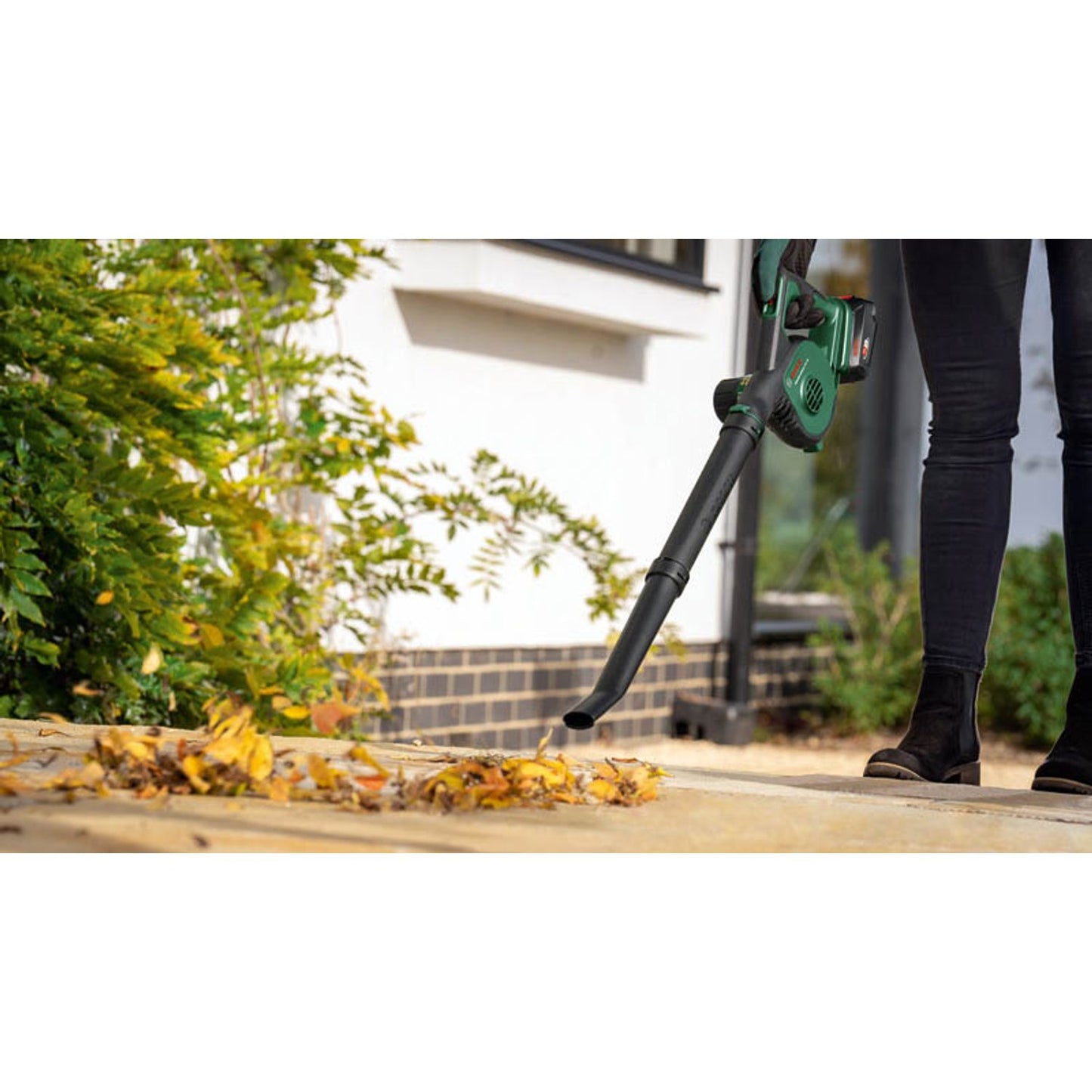 BOSCH Home & Garden UniversalLeafBlower 18V-130 Akku-Laubbläser 18,0 V, ohne Akku | 06008A0601