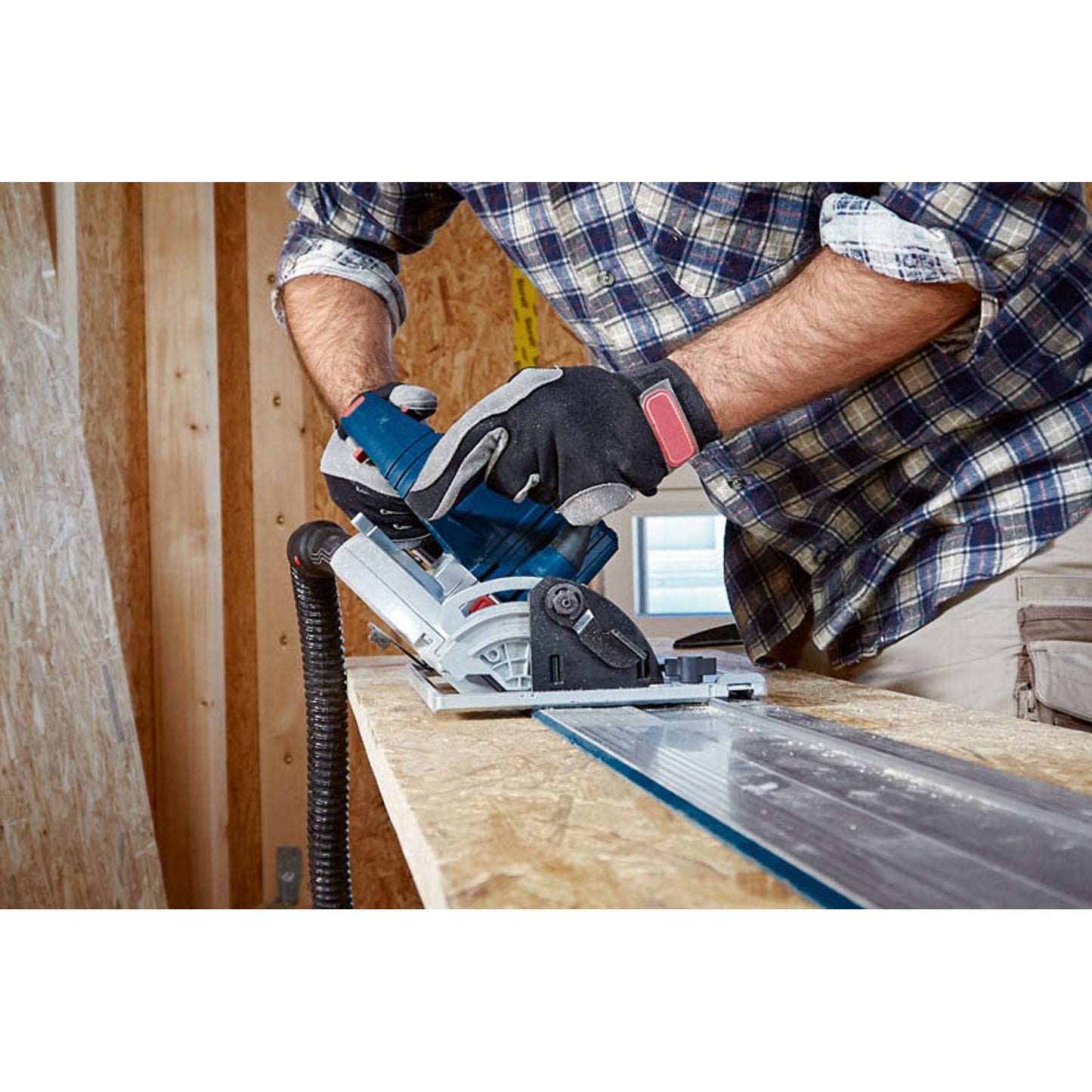 BOSCH Professional AKTION: GKM 18V-50 Akku-Handkreissäge-Set 18,0 V, ohne Akku mit Prämie nach Registrierung | 06016B8001