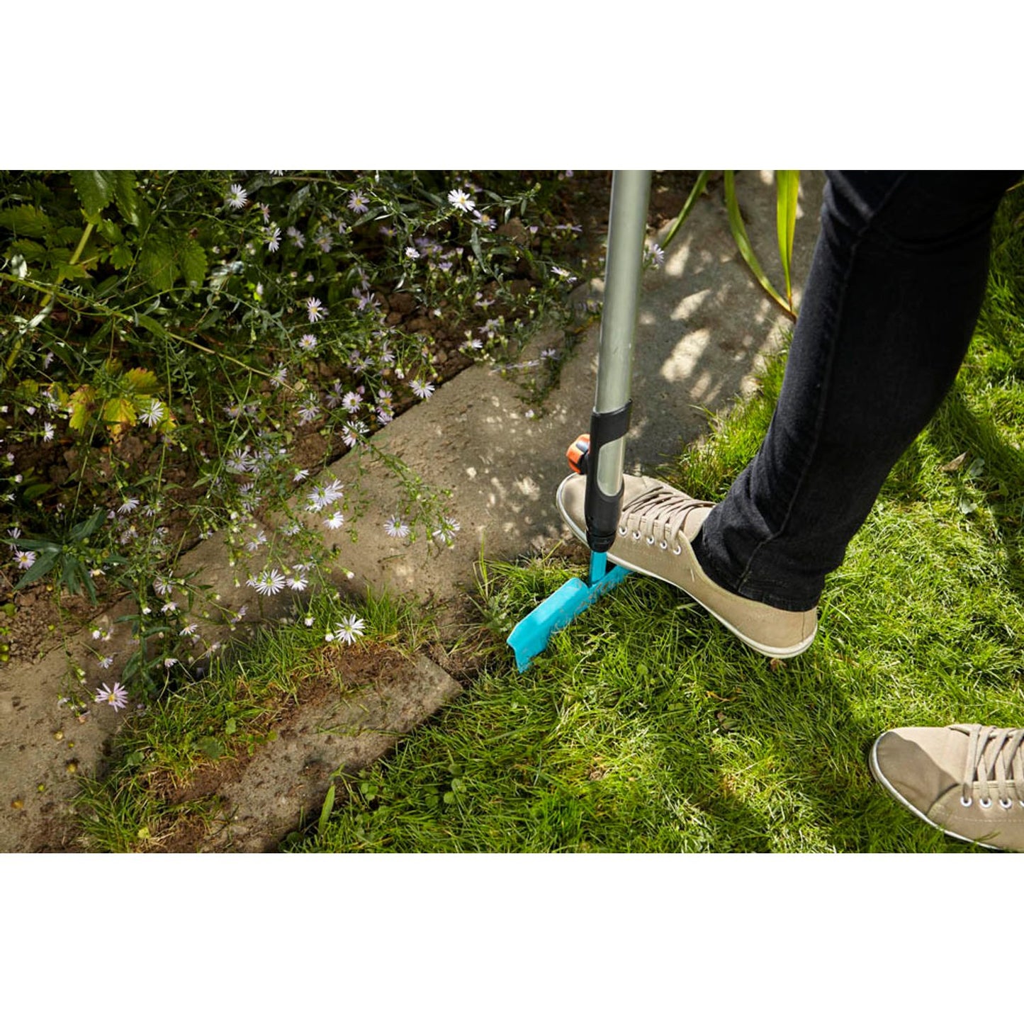 GARDENA combisystem Rasenkantenstecher-Aufsatz Qualitätsstahl mit Duroplastbeschichtung | 03149-20
