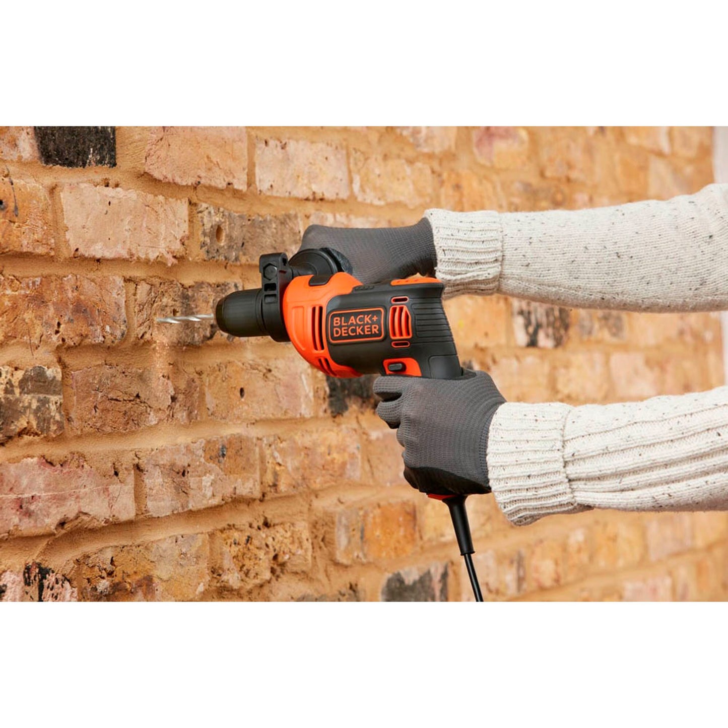 BLACK & DECKER Schlagbohrmaschine | BEH710-QS